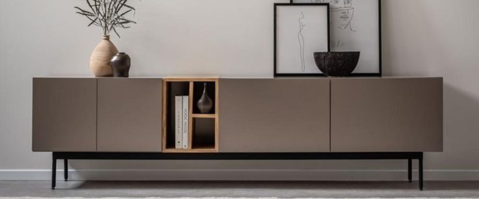 Showroom KMS à Douala — Aménagement d'intérieur sur mesure