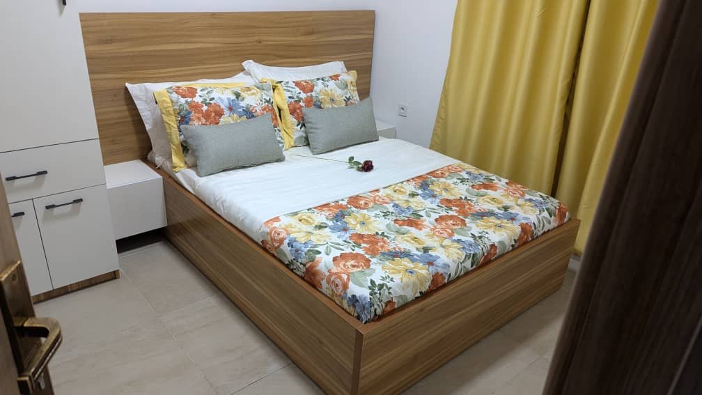 Guide d'entretien des meubles en bois massif