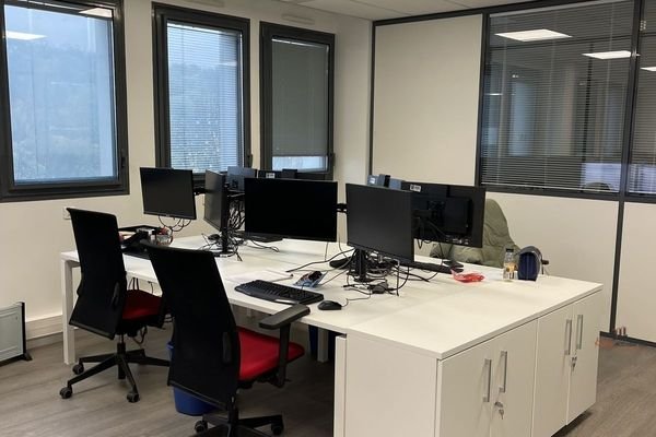 Bureaux SITRABCAM aménagés par KMS